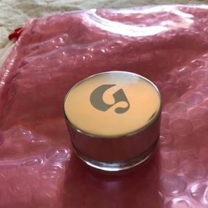 Glossier Stretch Concealer 🍒